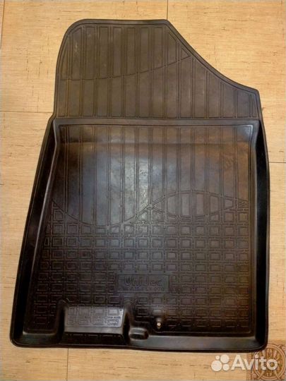 Автомобильные коврики резиновые