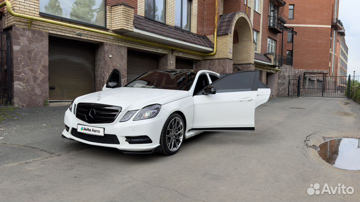 Mercedes-Benz E-класс 1.8 AT, 2012, 80 000 км