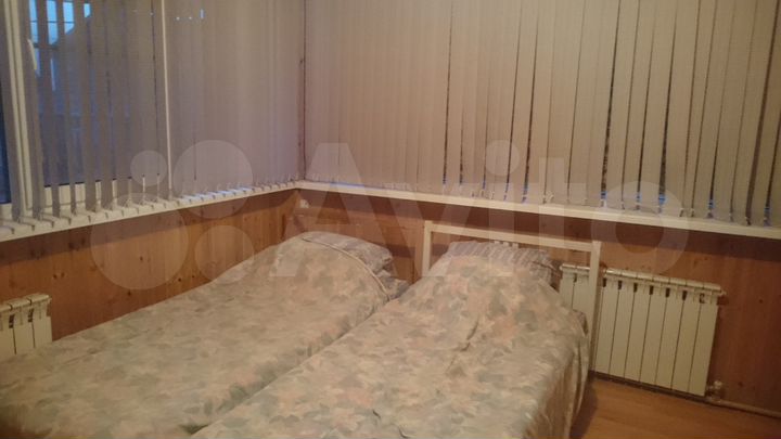 Комната 40 м², 2/2 эт.
