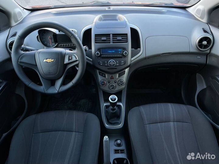 Chevrolet Aveo 1.6 МТ, 2013, 183 153 км