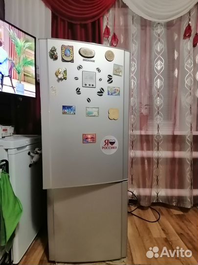 Продам холодильник б/у. В рабочем состоянии