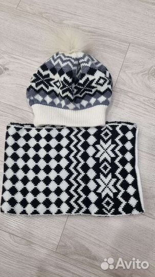 Комплект шапка и шарф женский