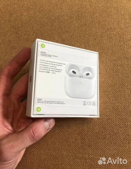 Apple AirPods 3, новые