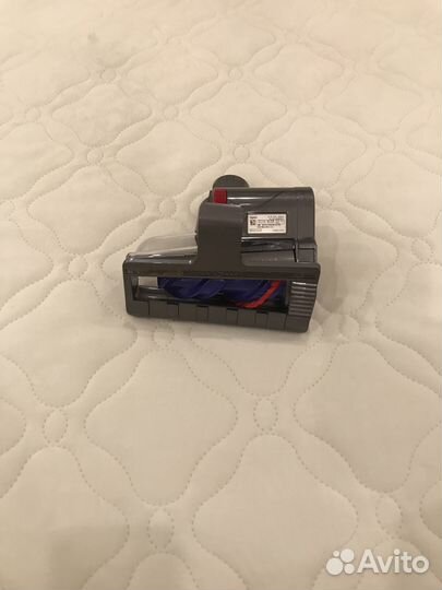 Мини турбощетка dyson v11