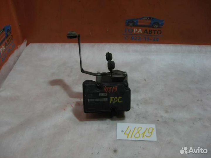 Блок ABS (насос) Ford Focus III 2011