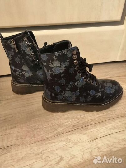 Ботинки женские