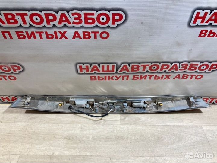 Накладка крышки багажника Chevrolet Cruze 2010