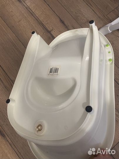 Ванночка для купания новорожденного