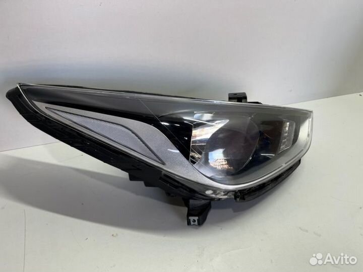 Фара передняя правая Hyundai Solaris 2 2017-2020