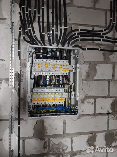 Услуги электрика,частник