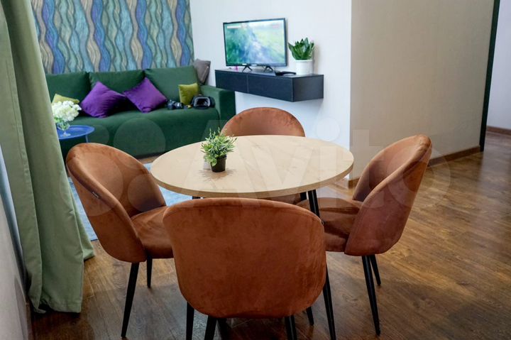 2-к. квартира, 42 м², 4/4 эт.