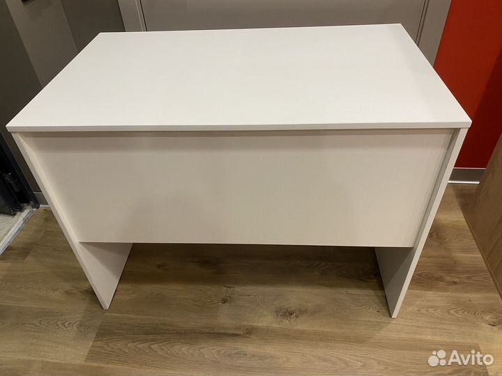 Письменный стол белый новый
