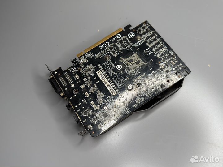 GTX 1060 6GB gigabyte ITX