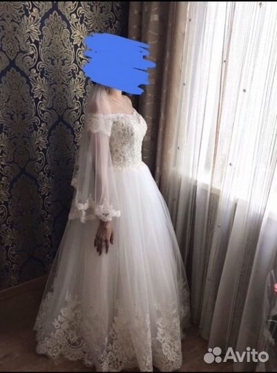 Свадебное платье 44 46 бу