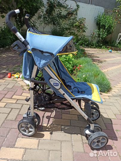 Коляска прогулочная Сhicco