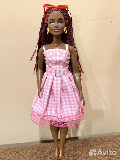 Кукла барби