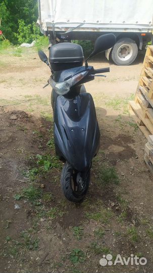 Suzuki address v50