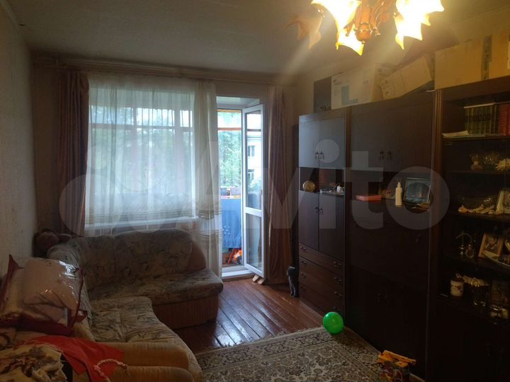 2-к. квартира, 42,2 м², 3/3 эт.