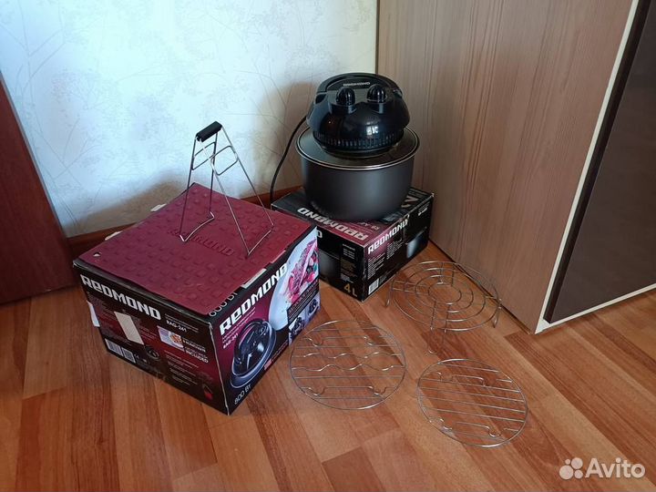 Аэрогриль с посудой, полный комплект