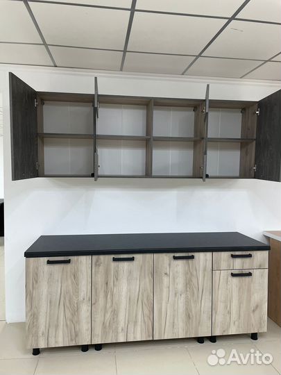 Кухонный гарнитур 