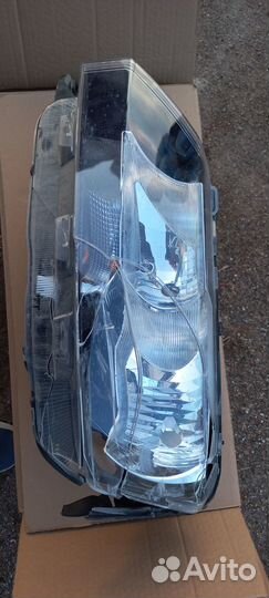 Фара передняя левая на шкоду рапид