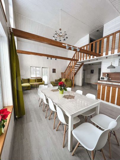 Дом 180 м² на участке 20 сот.