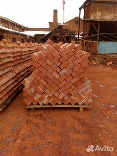 Полнотелый кирпич М200