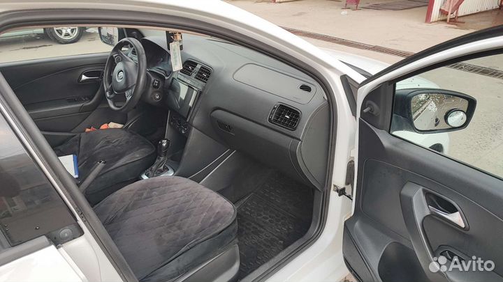 Volkswagen Polo 1.6 AT, 2017, 34 500 км