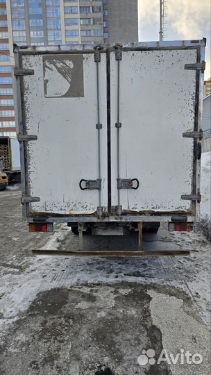 Промтоварный фургон 28 м³ Hino 300 (Dutro), 2013