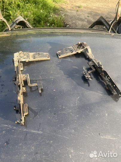 Салазки люка mercedes 124