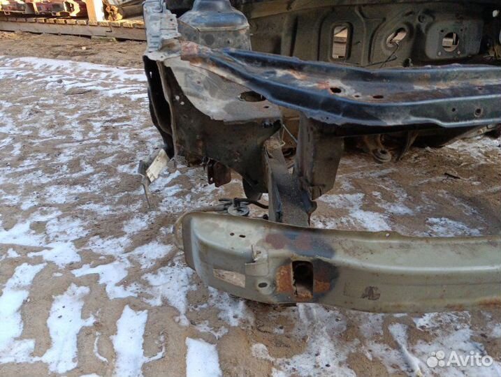 Передняя часть Nissan Almera G15 1.6 2014