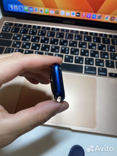 Apple Watch Series 6 40mm отличное состояние