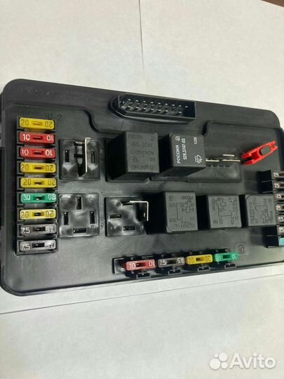 Блок предохранителей Ваз 2115 2113 2114 Новый