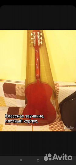 Акустическая гитара Фолк