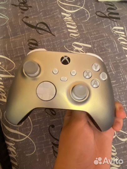 Геймпад Xbox Wireless Controller (Lunar Shift)