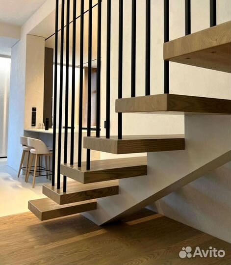 Деревянная лестница