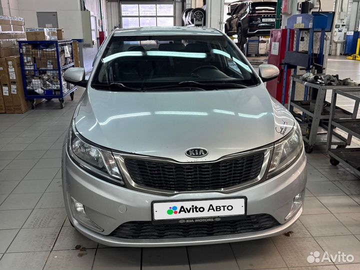 Kia Rio 1.6 AT, 2012, 284 617 км