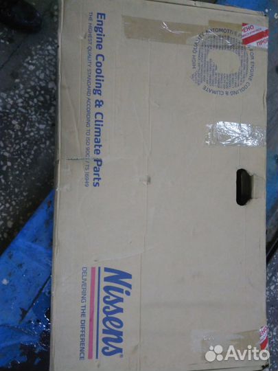 Радиатор кондиционера. Конденсер Тойота Avensis