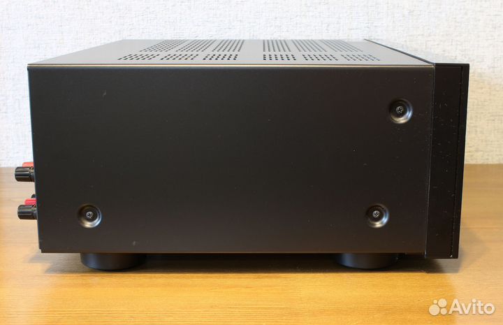 Ресивер Onkyo TX-NR709
