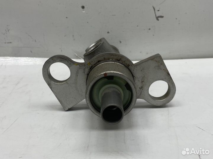 Главный тормозной цилиндр (гтц) Audi A4 B5