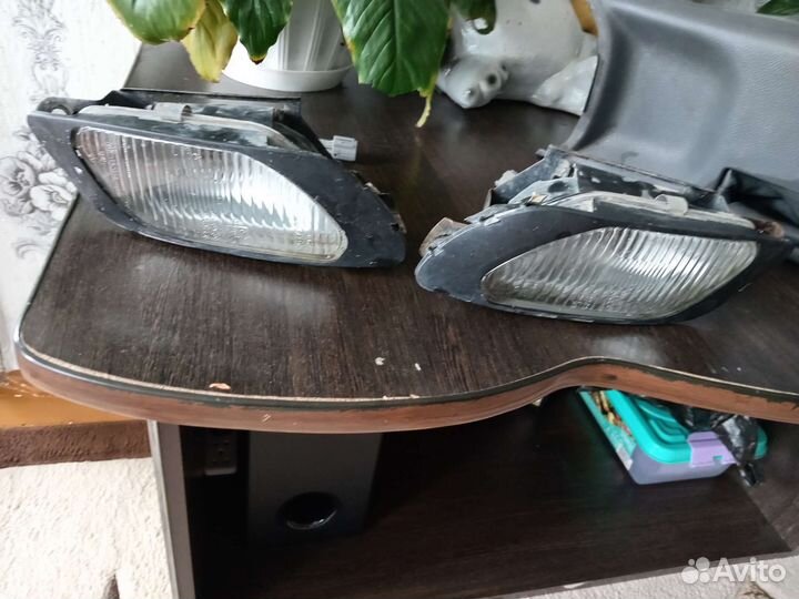 Продам противотуманки