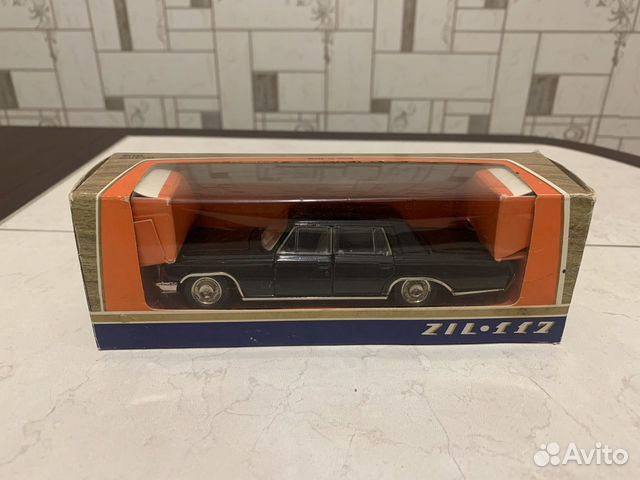 Модель автомобиля ЗИЛ-117