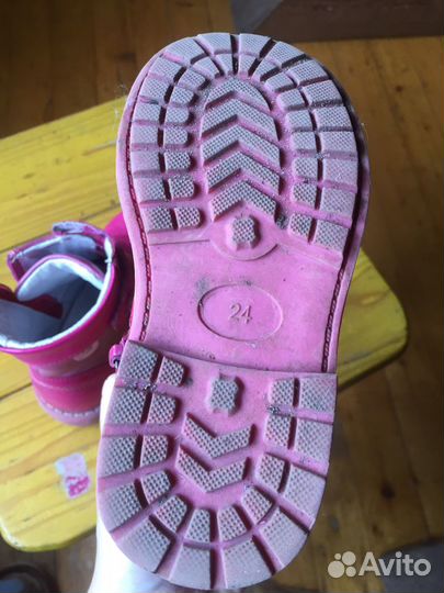 Ботинки демисезонные для девочки 24 размер