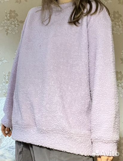 Продам пушистый свитшот