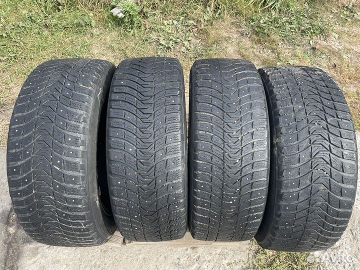 Michelin X-Ice North 3 205/55 R16 94T