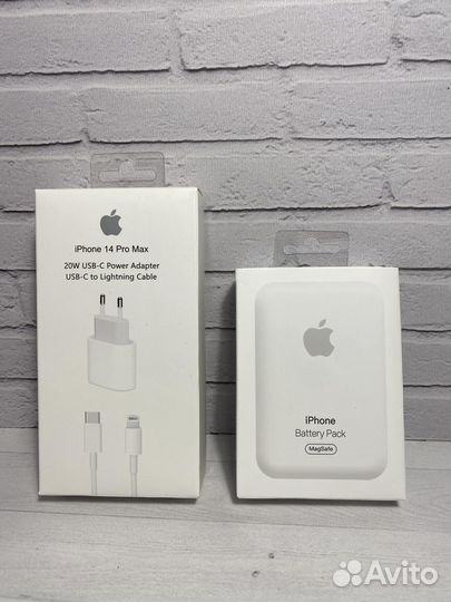 Пауэрбанк Battery pack MagSafe iPhone