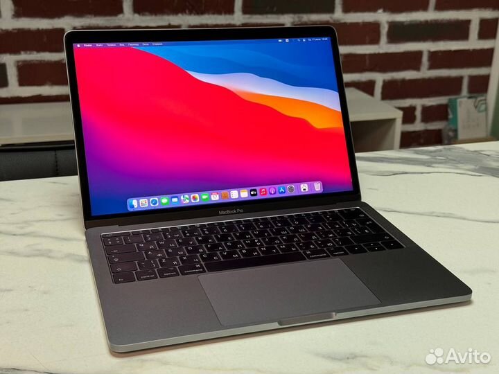 Ноутбук Apple MacBook Pro 13 2017 8/128gb