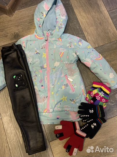 Комплект одежды на девочку 104 110