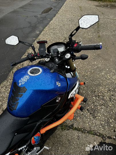 Suzuki GSR-750 ABS