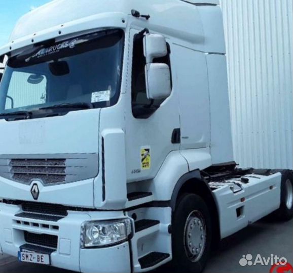 Pазбираем грузовик Renault Premium II с 2007